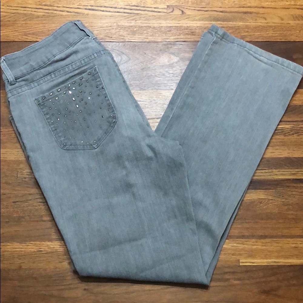Chico’s Soft Gray Jeans w/Embellished Pockets